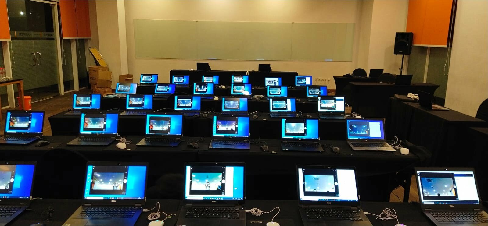 Sewa Laptop Jakarta Tekno Media Rent